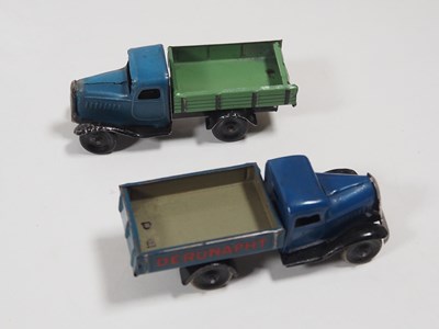 Lot 216 - A group of vintage tinplate and elastolin...