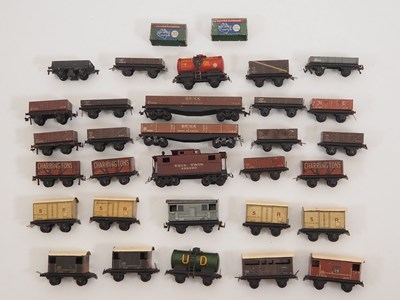 Lot 457 - A quantity of TRIX TWIN OO/HO gauge rolling...