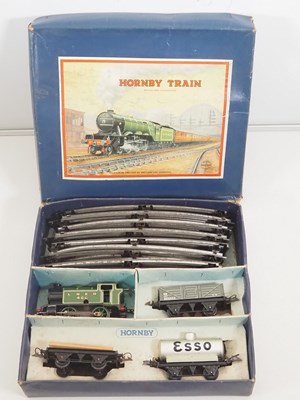 Lot 499 - A HORNBY O gauge LNER tank clockwork goods...