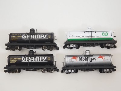 Lot 529 - A group of G scale American Outline tank cars...