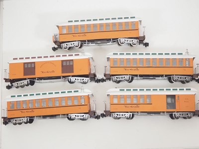 Lot 532 - A group of BACHMANN G scale American Outline...