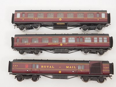 Lot 565 - A group of post war EXLEY O gauge mainline...