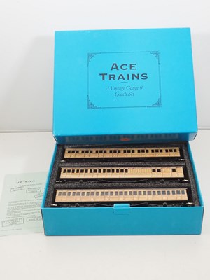Lot 566 - An ACE TRAINS O gauge C/1 compartment coach...