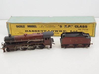 Lot 580 - A MARKLIN for BASSETT-LOWKE O gauge clockwork...
