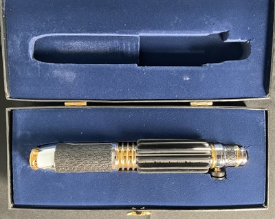 Lot 516 - STAR WARS - A Master Replicas Star Wars...
