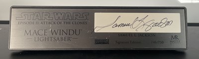 Lot 516 - STAR WARS - A Master Replicas Star Wars...