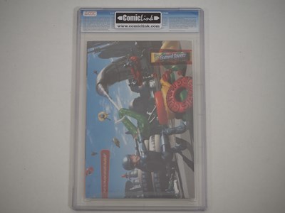 Lot 18 - ULTIMATE SPIDER-MAN #1 VARIANT COVER (2000 -...