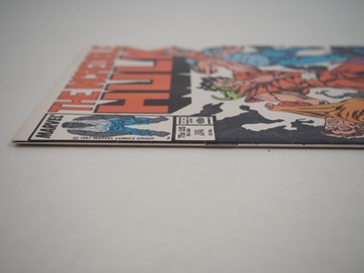 Lot 44 - INCREDIBLE HULK #330 (1987 - MARVEL) - The...