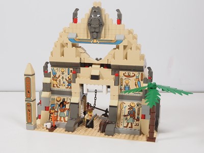 Lot 1 - LEGO - ADVENTURERS #5988 - Desert Pharoah's...