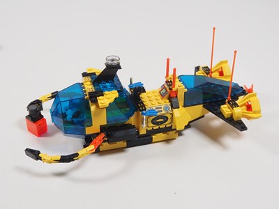 Lot 15 - LEGO - AQUAZONE #6175 - Crystal Explorer Sub -...