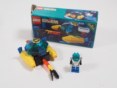 Lot 16 - LEGO - AQUAZONE - A group of three Aquanauts...