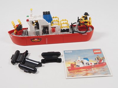 Lot 23 - LEGO - BOAT - A group of three boats...