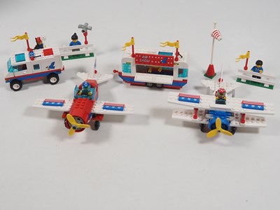 Lot 24 - LEGO - CLASSIC TOWN - A pair of Airport sets...
