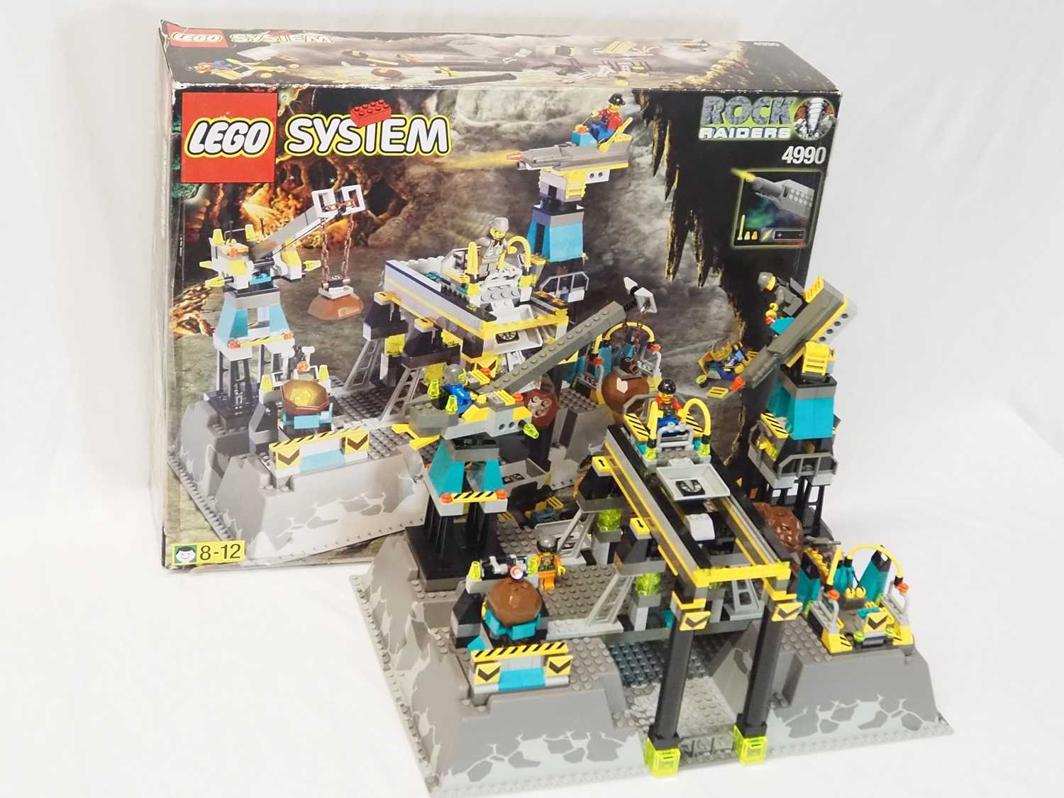 Lot 39 - LEGO - ROCK RAIDERS #4990 Rock Raiders HQ -...