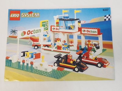 Lot 41 - LEGO - CLASSIC TOWN #6337 Fast Track Finish -...