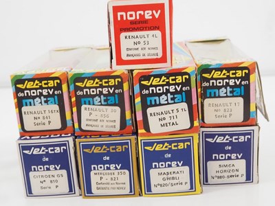 Lot 72 - A group of diecast cars together with some...