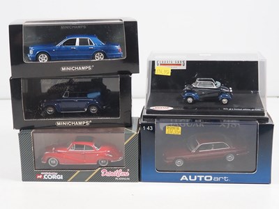 Lot 112 - A mixed group of 1:43 scale diecast cars by...