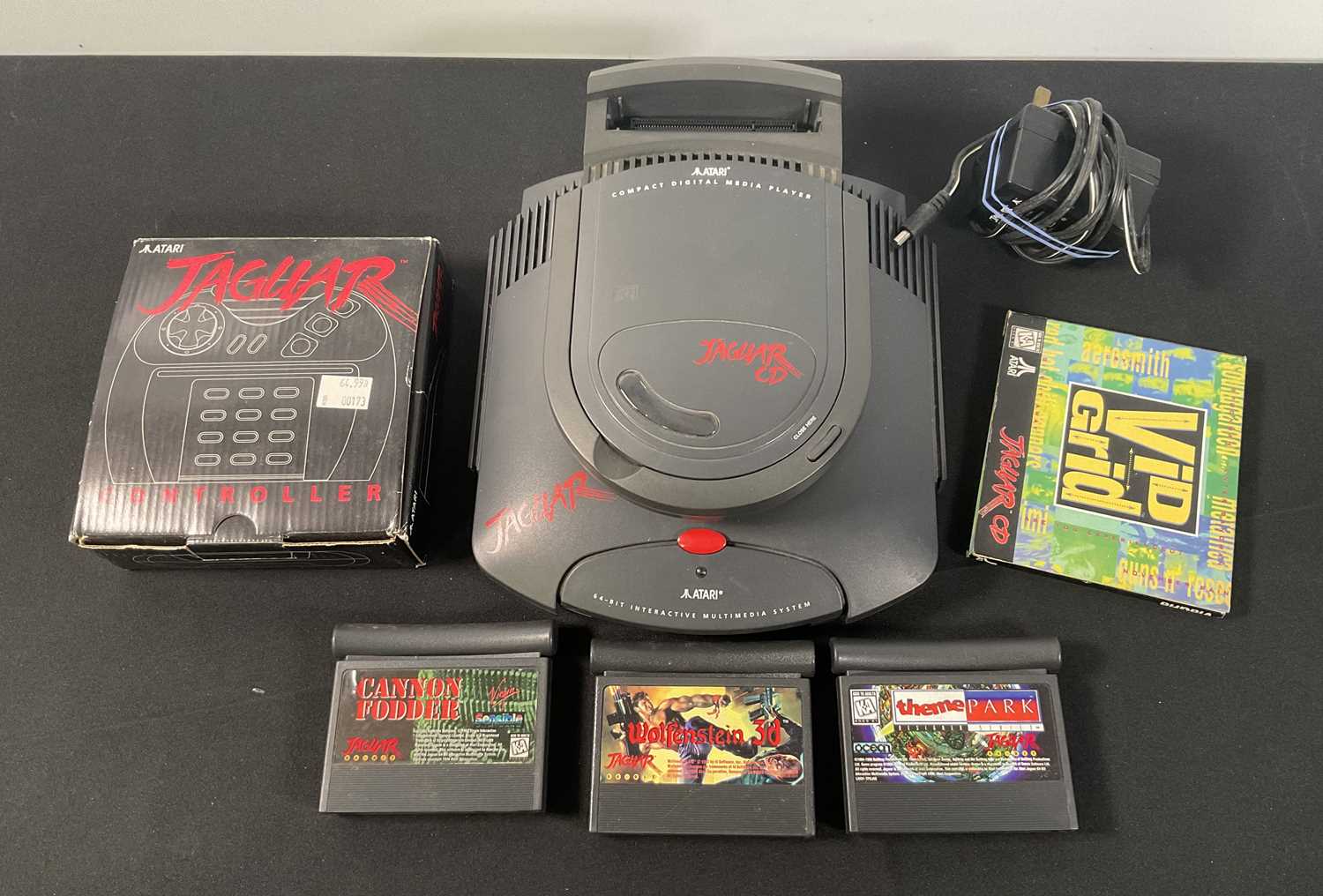 Lot 391 - ATARI JAGUAR - An unboxed Atari Jaguar games...