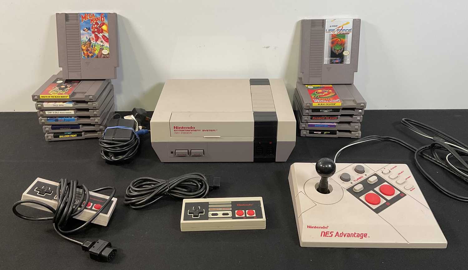 Nes Game Console Nes Console Lot Lot 432 NINTENDO (NES) A Loose Nintendo