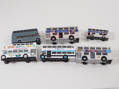 Lot 20 - A very large mixed group of unboxed diecast...