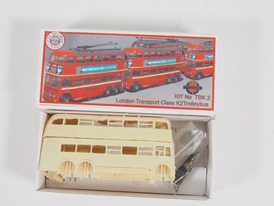 Lot 26 - A group of 1:76 scale resin based unbuilt...