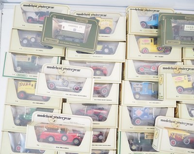 Lot 40 - A large quantity of MATCHBOX MODELS OF...