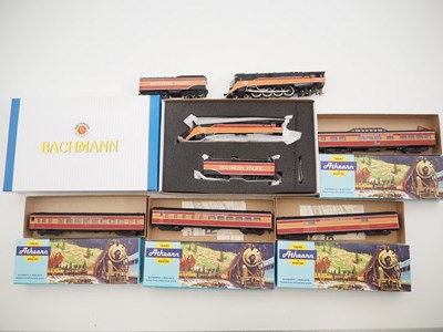 Lot 302 - A group of HO gauge American outline rolling...