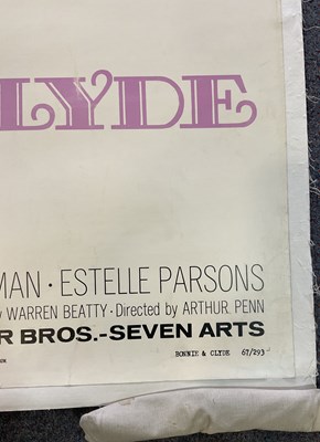 Lot 44 - BONNIE AND CLYDE (1967) linen backed 40x60...