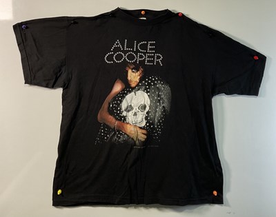 Lot 440 - ALICE COOPER TRASH (1989) - A group of Alice