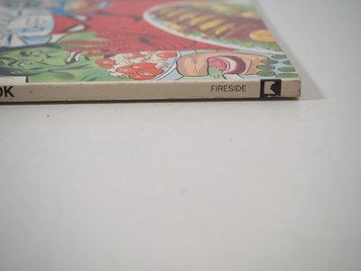 Lot 10 - STAN LEE PRESENTS THE MIGHTY MARVEL...