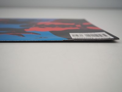 Lot 39 - WOLVERINE VOL.2 #88 - DELUXE EDITION (1994 -...