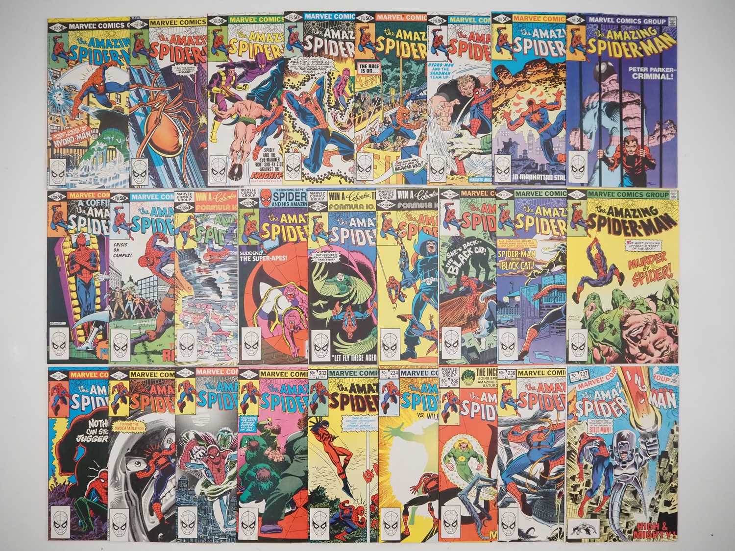 Lot 47 - AMAZING SPIDER-MAN #212 to 237 (26 in Lot) -...