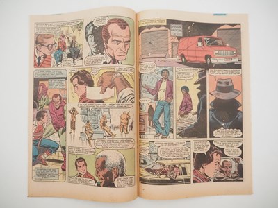 Lot 48 - AMAZING SPIDER-MAN #238 - (1983 - MARVEL) -...
