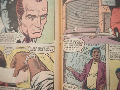Lot 48 - AMAZING SPIDER-MAN #238 - (1983 - MARVEL) -...