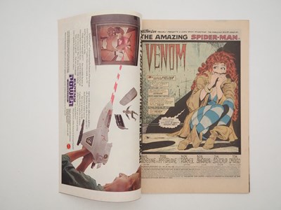 Lot 67 - AMAZING SPIDER-MAN #300 - (1988 - MARVEL) -...