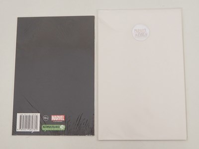 Lot 77 - INCREDIBLE HULK #181 RUSSIAN & TURKISH...