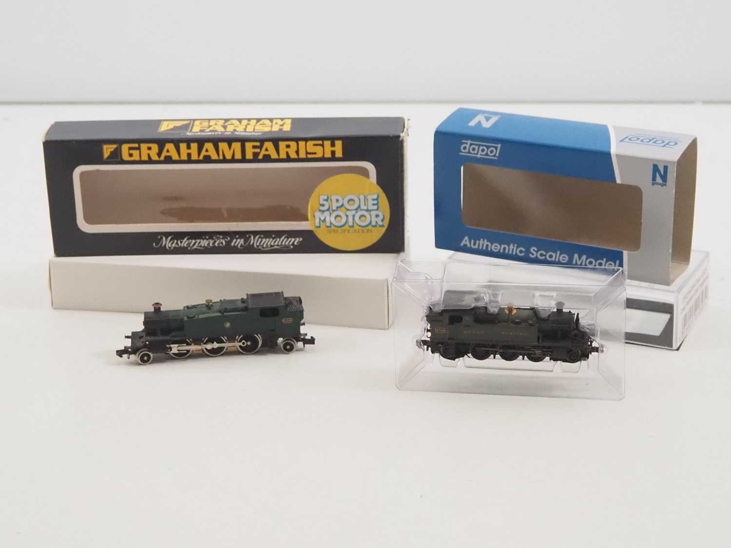 Lot 22 - A pair of N gauge GWR steam tank locomotives...