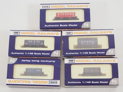 Lot 29 - A group of DAPOL and N GAUGE SOCIETY N gauge...