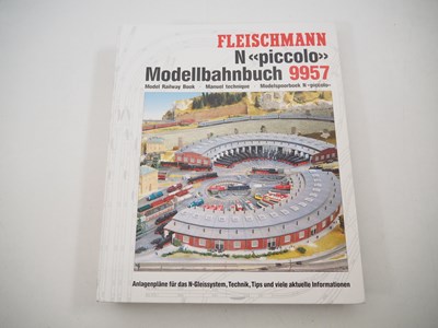 Lot 35 - A pair of FLEISCHMANN N gauge Piccolo track...