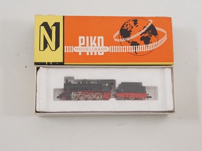 Lot 47 - A group of N gauge German outline rolling...