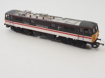 Lot 91 - A group of HORNBY OO gauge electric...