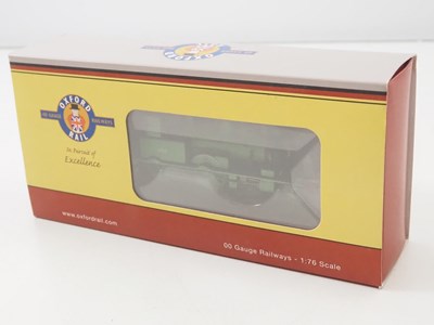 Lot 96 - A pair of OXFORD RAIL OO gauge Adams Radial...