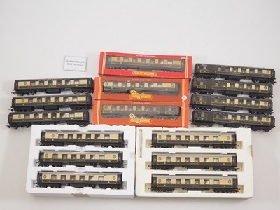 Lot 112 - A group of boxed and unboxed HOPRNBY OO gauge...