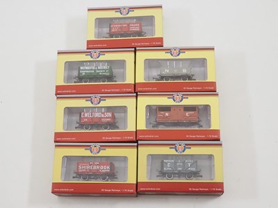 Lot 125 - A group of OXFORD RAIL OO gauge wagons, in...