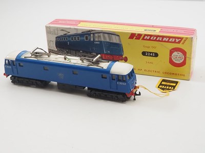 Lot 230 - A HORNBY DUBLO OO gauge 2245 2-rail AL-1...