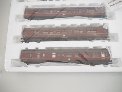 Lot 261 - A HORNBY OO gauge Marks & Spencer 2004 limited...