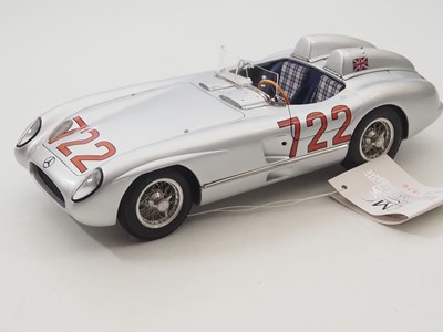Lot 450 - A CMC M-066 1/18 scale diecast Mercedes Benz