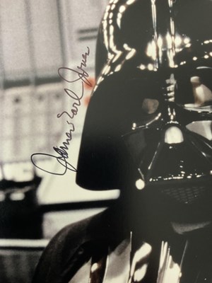 Lot 478 - JAMES EARL JONES - An 8" x 10" colour...