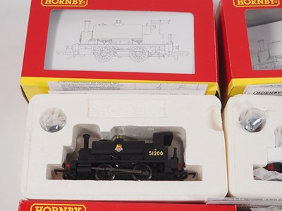 Lot 44 - A group of boxed and unboxed HORNBY OO gauge...