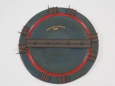 Lot 74 - A group of boxed and unboxed HORNBY O gauge...